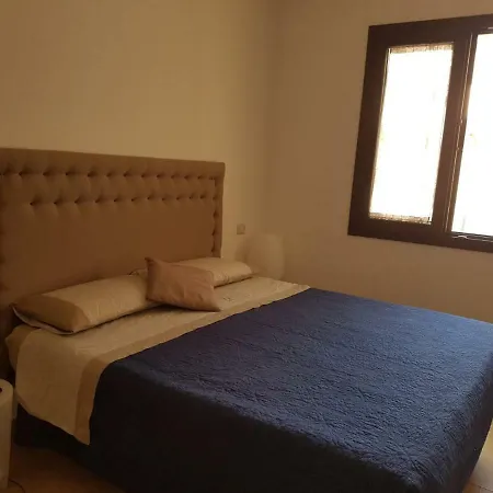 Casa Vacanza Isola Dei Fenici Apartment *